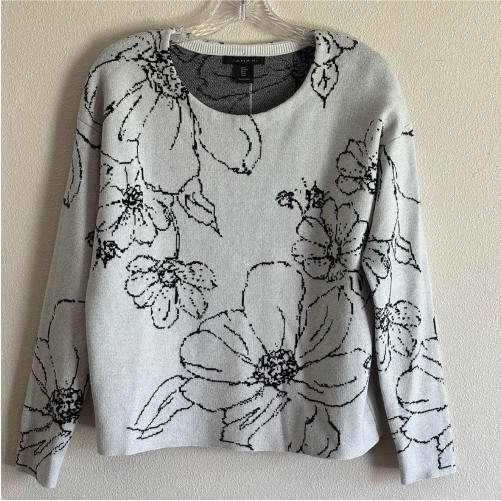 TAHARI • Floral Print Sweater